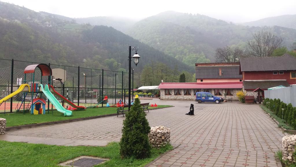 Hotel Podul Cetatii Sebesel Zewnętrze zdjęcie